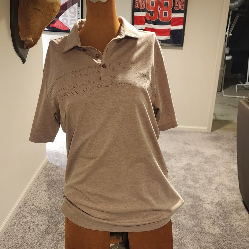 Travis Mathew Men’s Polo in Light Gray